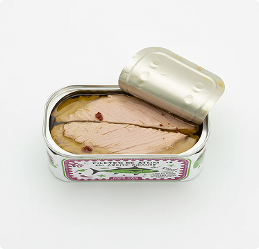 lata de atum aberto