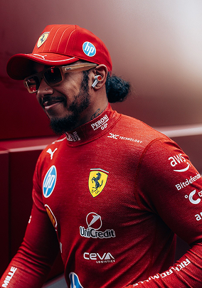 Hamilton_ferrari_suit