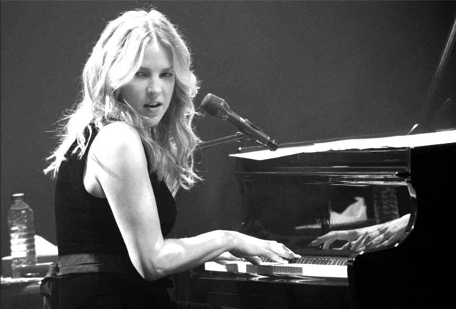 Diana Krall at piano