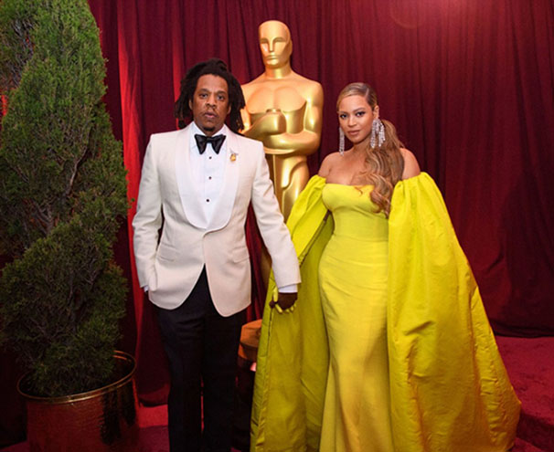 beyoncé_and_jay_z_at_the_red_cartpet_at_the_oscars_1