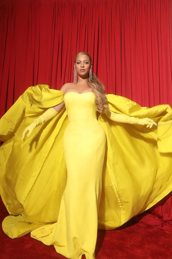 beyoncé_red_cartpet_at_the_oscars_1